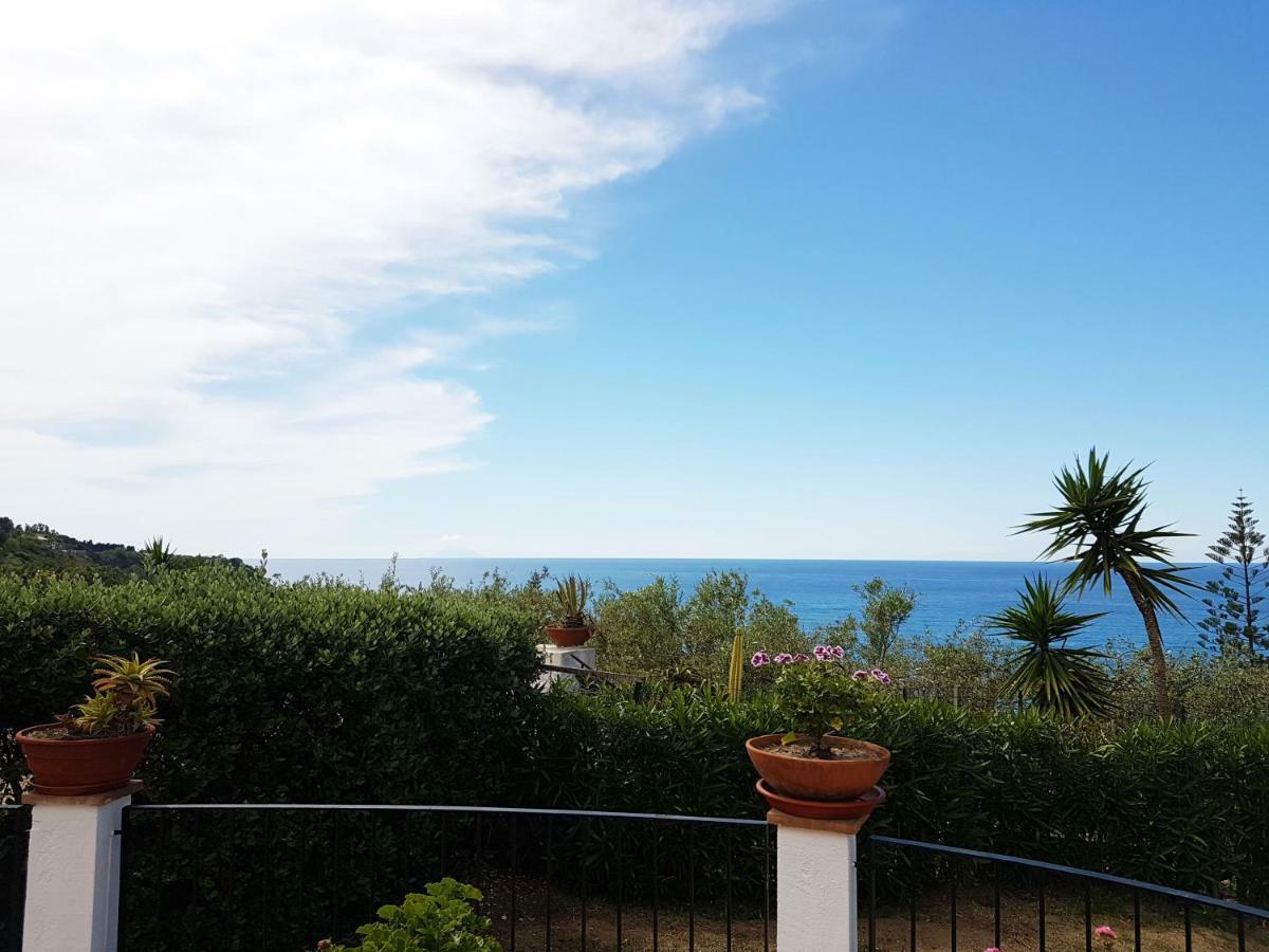 Villa Del Sogno Parghelia Eksteriør billede