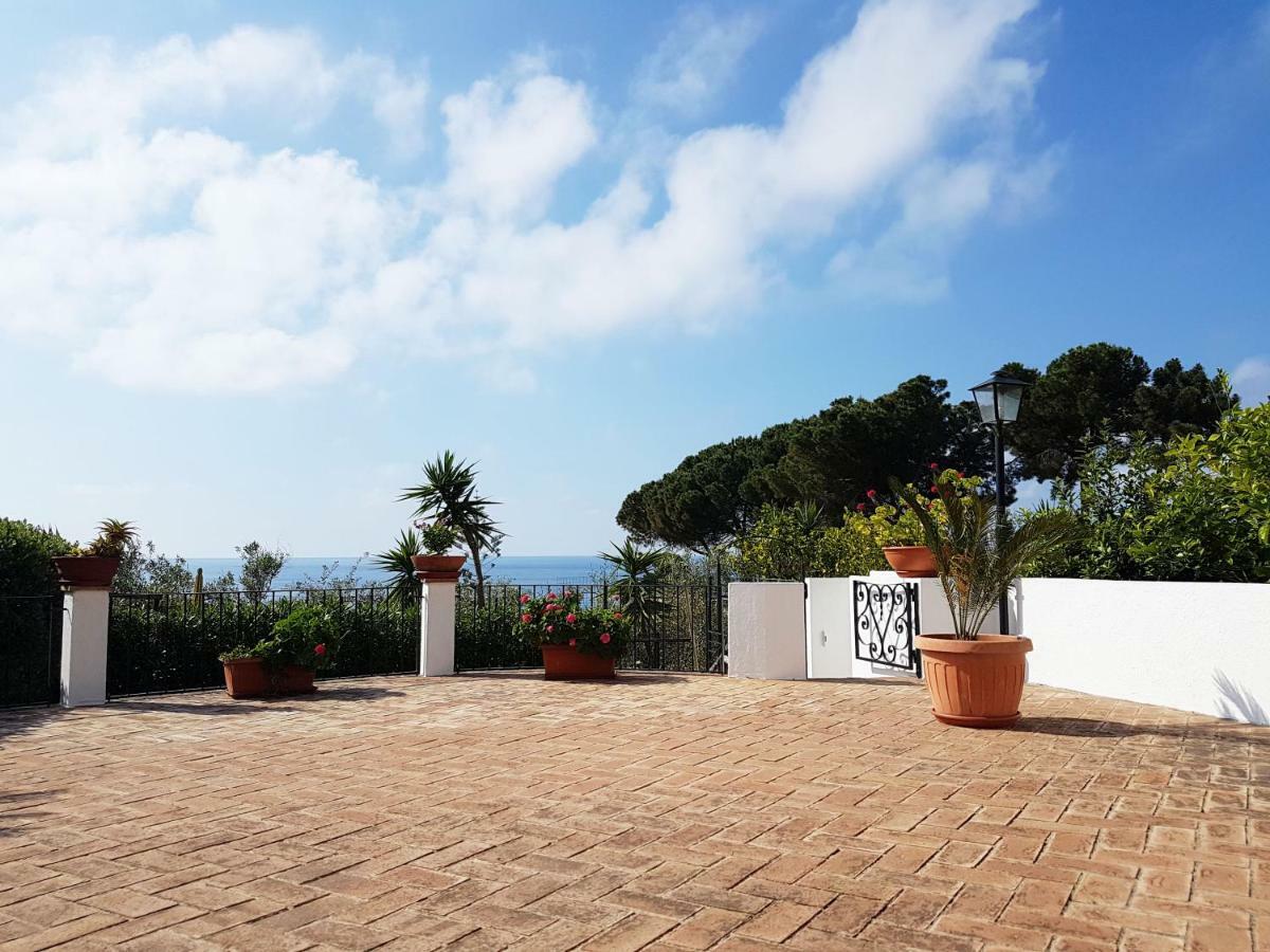 Villa Del Sogno Parghelia Eksteriør billede